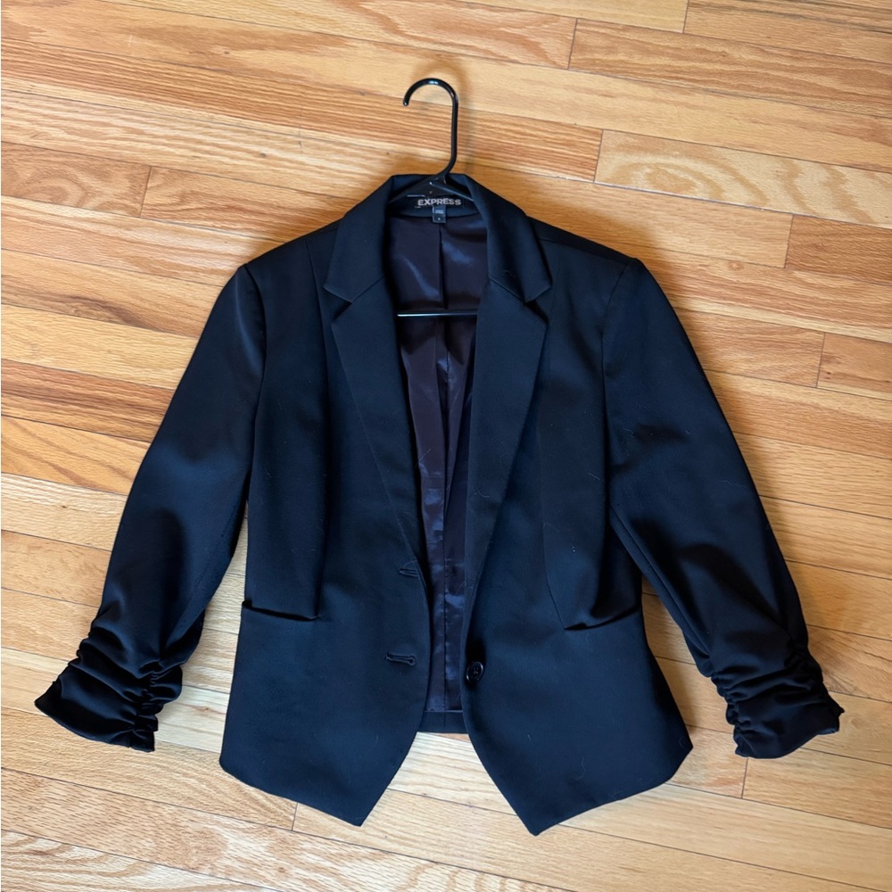 Women’s EXPRESS blazer - black, size 6